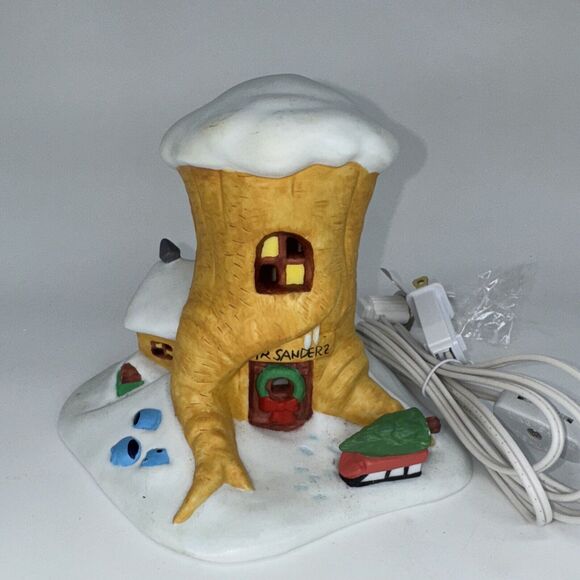 Disney Christmas Collection Mr. Sanders Lighted House Winnie The Pooh Village - Picture 2 of 7